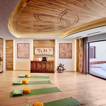 Szálloda Bergblick 5 Sterne