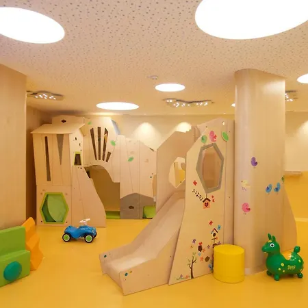 Bergblick 5 Sterne 5* Grän