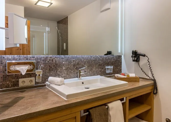 Bergblick 5 Sterne 酒店 Grän