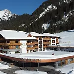 Bergblick 5 Sterne Отель Грен