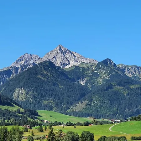 Bergblick 5 Sterne Szálloda Grän