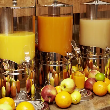 Bergblick 5 Sterne Szálloda Grän