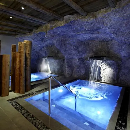 Szálloda Bergblick 5 Sterne